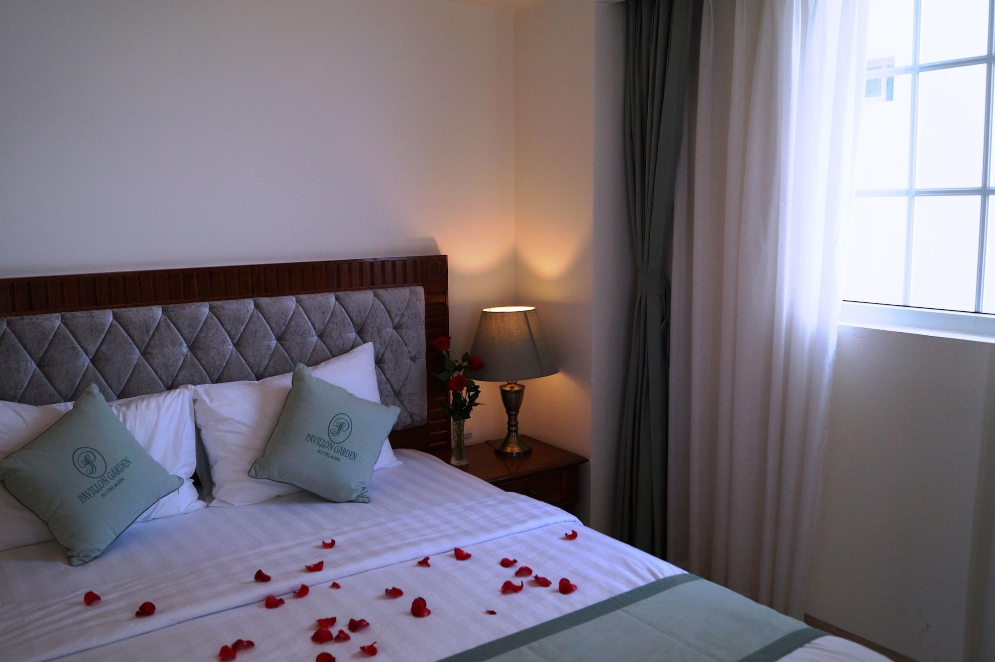 Pavillon Garden Hotel & Spa Nha Trang Beach Exterior photo