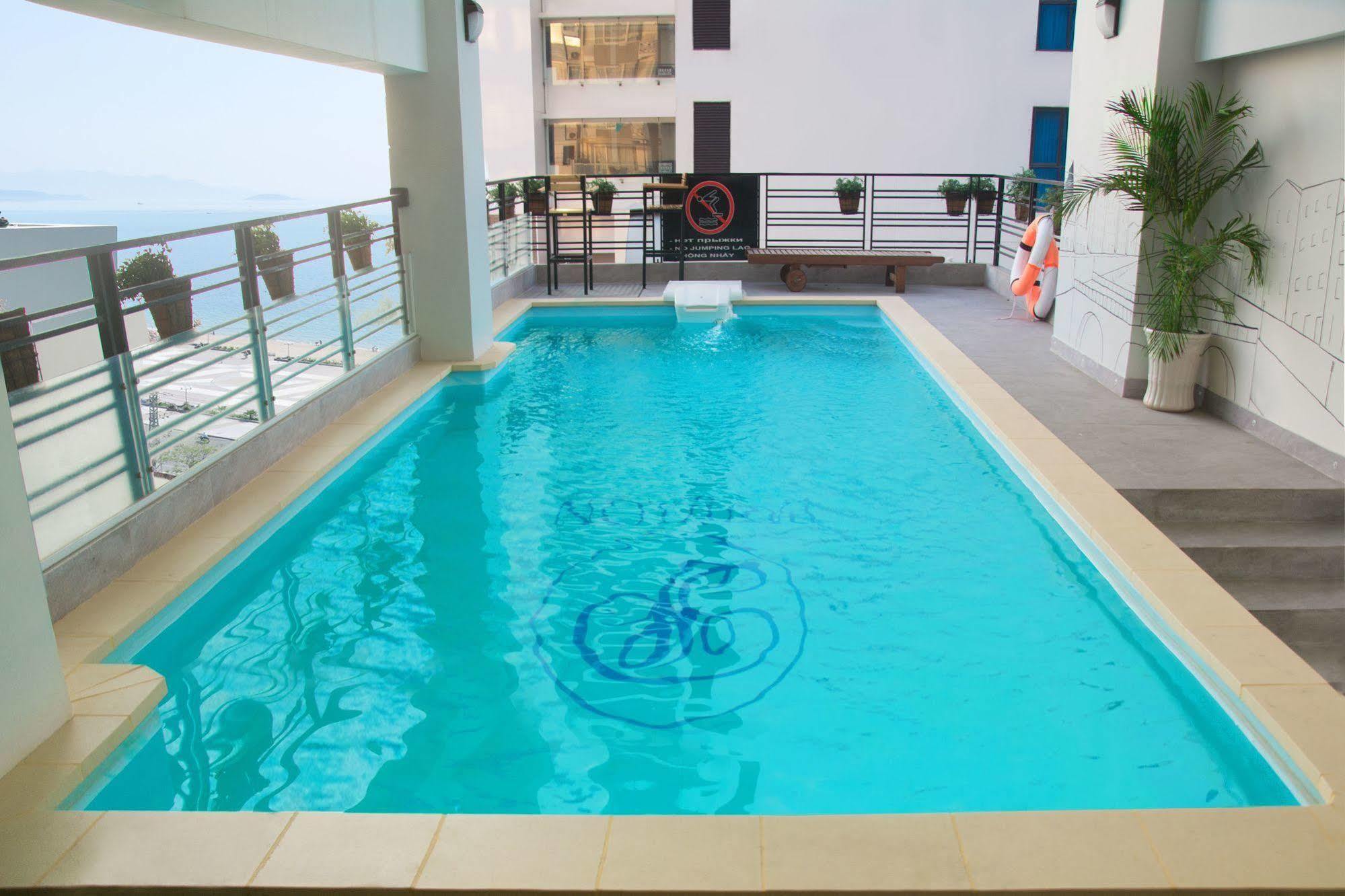Pavillon Garden Hotel & Spa Nha Trang Beach Exterior photo